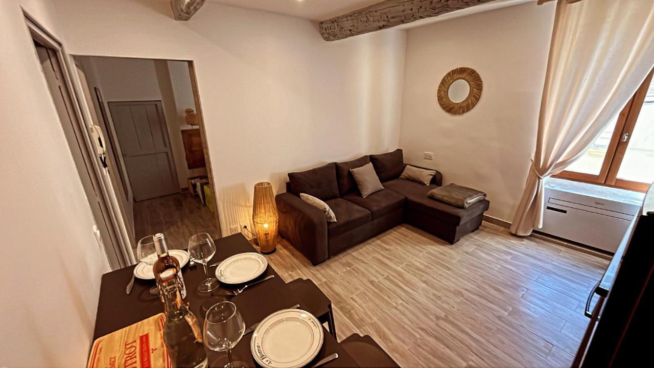 Appartement T2 Centre Village Cucuron Εξωτερικό φωτογραφία