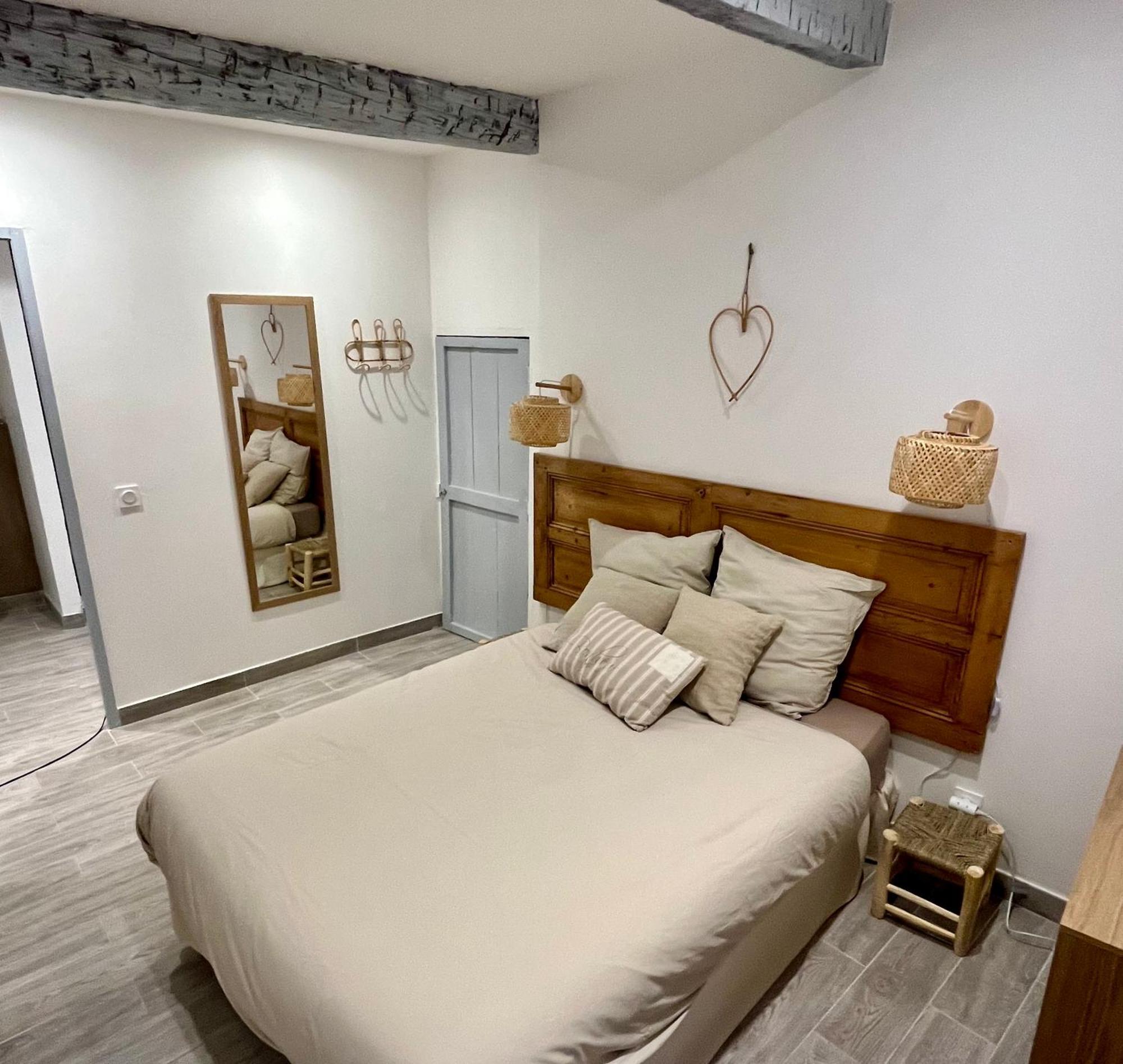 Appartement T2 Centre Village Cucuron Εξωτερικό φωτογραφία